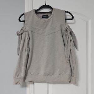 Mustard Seed Cold Shoulder Sweatshirt - Light Gray